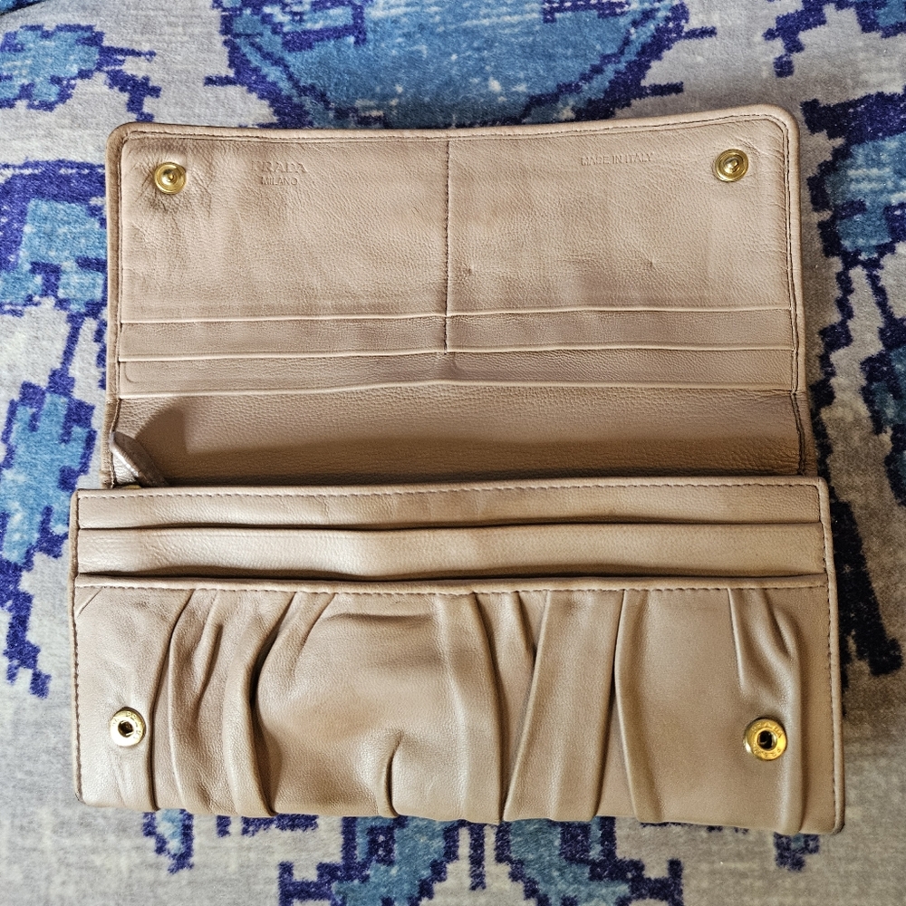 Prada Double Snap Nappa Gauffre'a Wallet Cipria Light Pink Luxury Neutral Italy - Picture 7 of 16